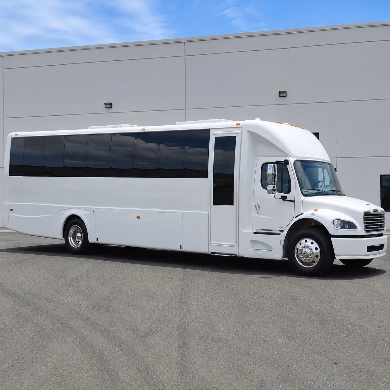 28 passenger party bus